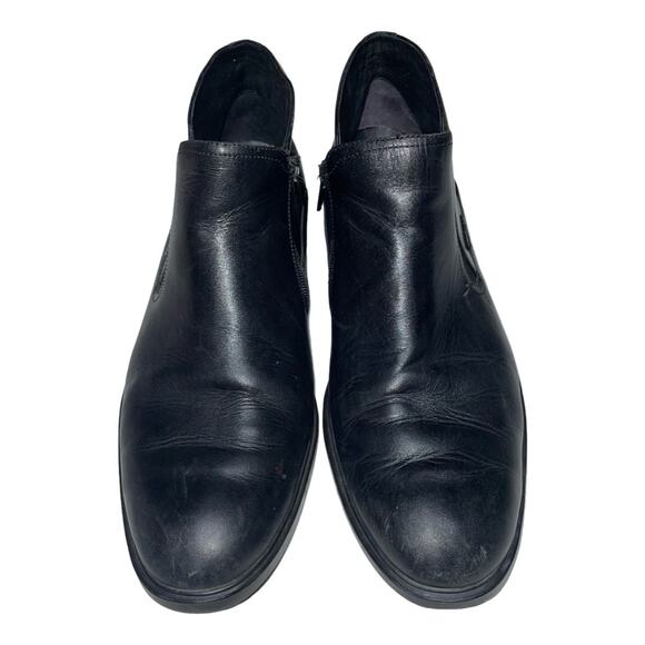 Mephisto Black Leather Ankle Boots      Size: US 11.5 - Picture 2 of 8